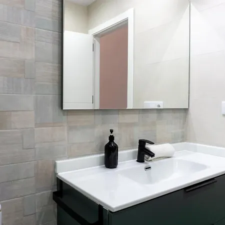Urban Nook شقة مالقة